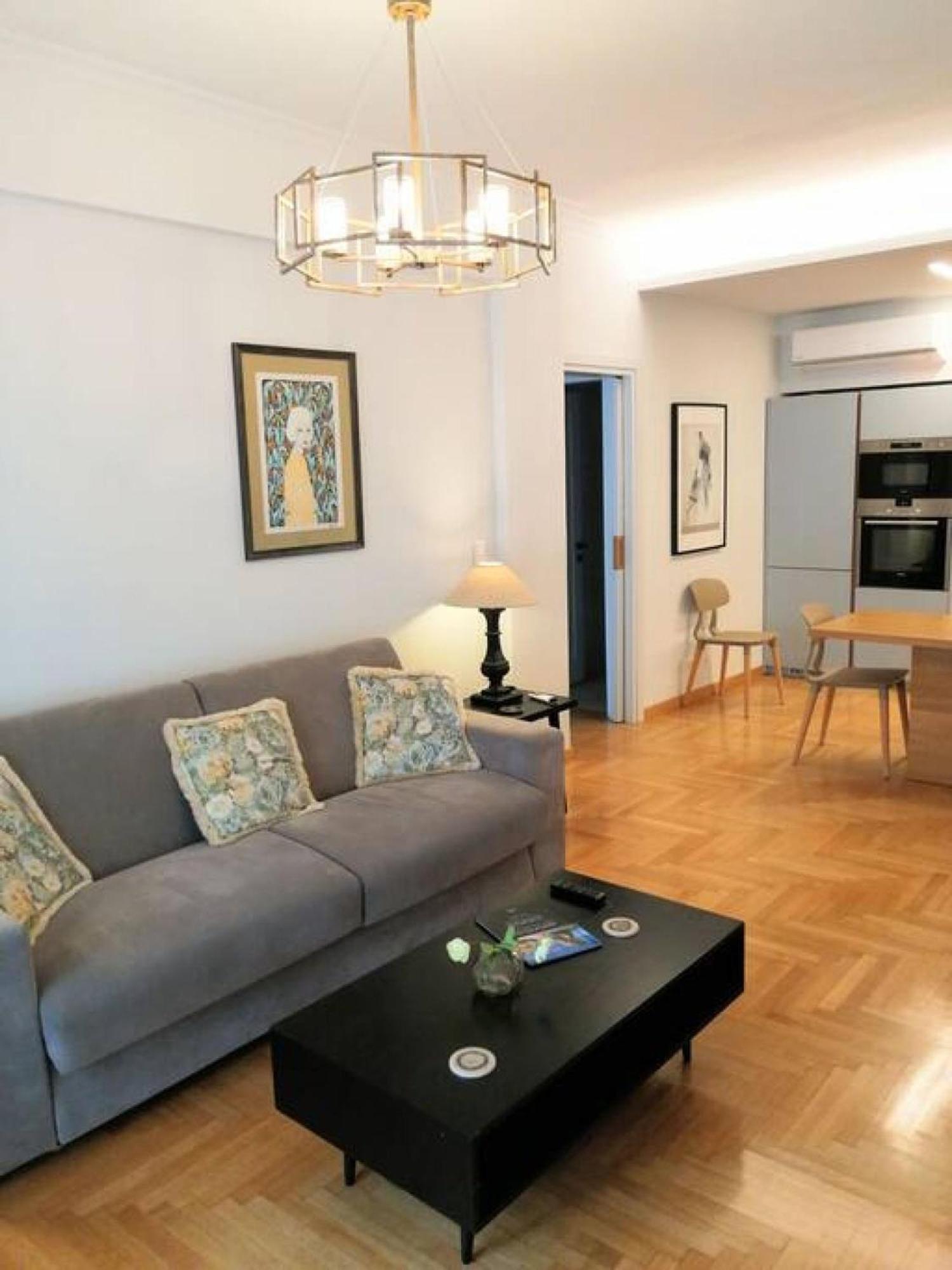 Elegant Apartment In Acropolis Афіни Екстер'єр фото