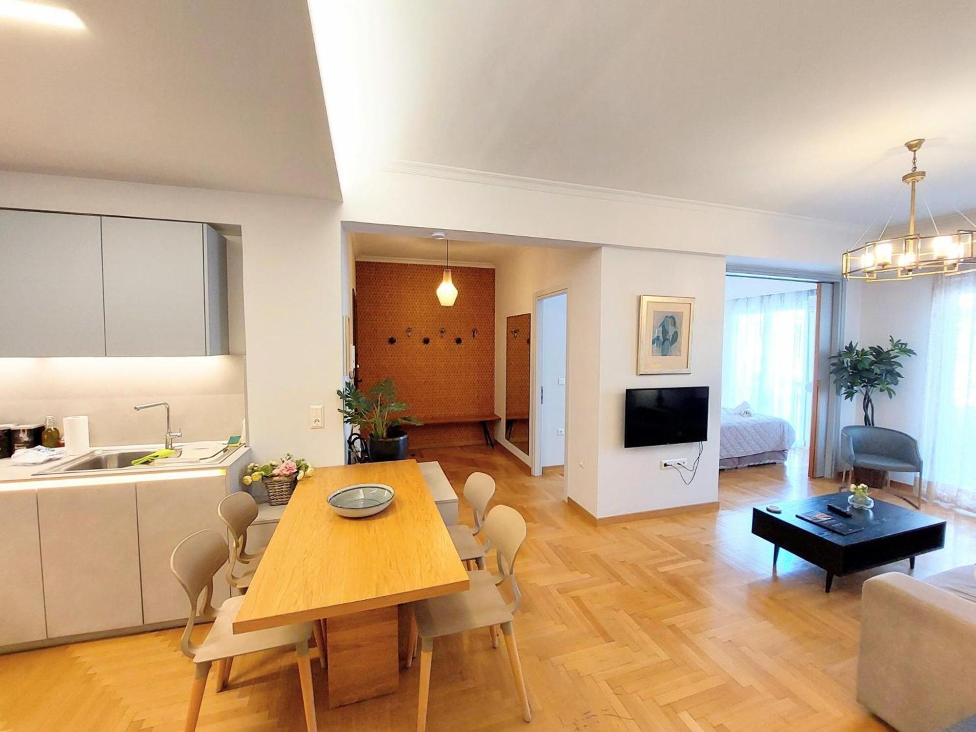 Elegant Apartment In Acropolis Афіни Екстер'єр фото